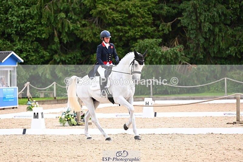 240524-102410-08095 - 416-CRISTAL_FONTAINE-Kitty_King