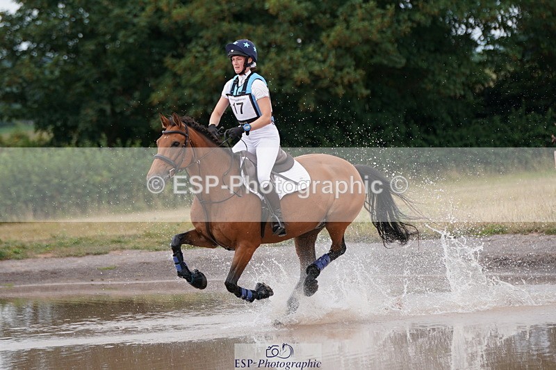 250802A-113432-02225 - A-017-Sophie.Vicary-ENGELIQUE.O