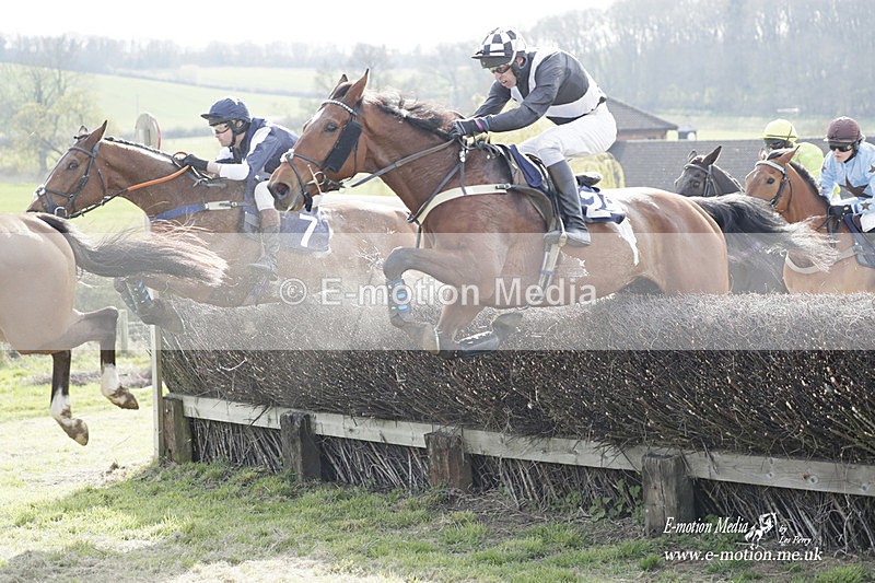 PtP 080423 577 - Dingley Races The Woodland Pytchley Hunt PtP 08/04/23