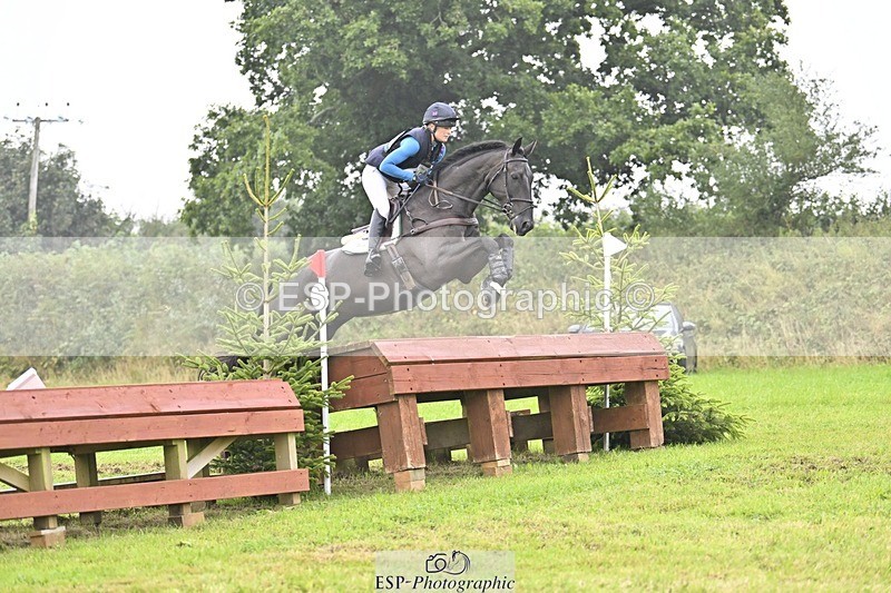 240901A-141944-09259 - 327-Caroline.Harris-THE.HONOURABLE.FOX