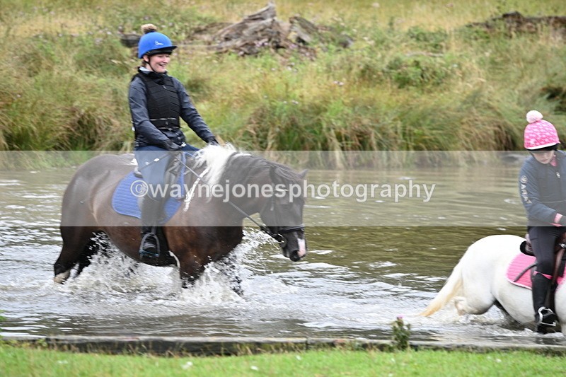 WJ7_9305 - Time at Water 11:53 to 12:23