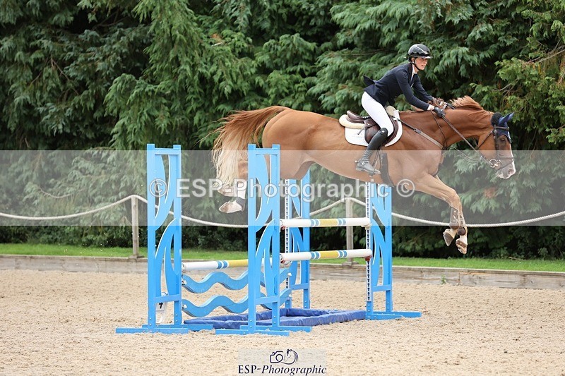 240817-152410-02605 - 06A Snr Fox 1.20m open