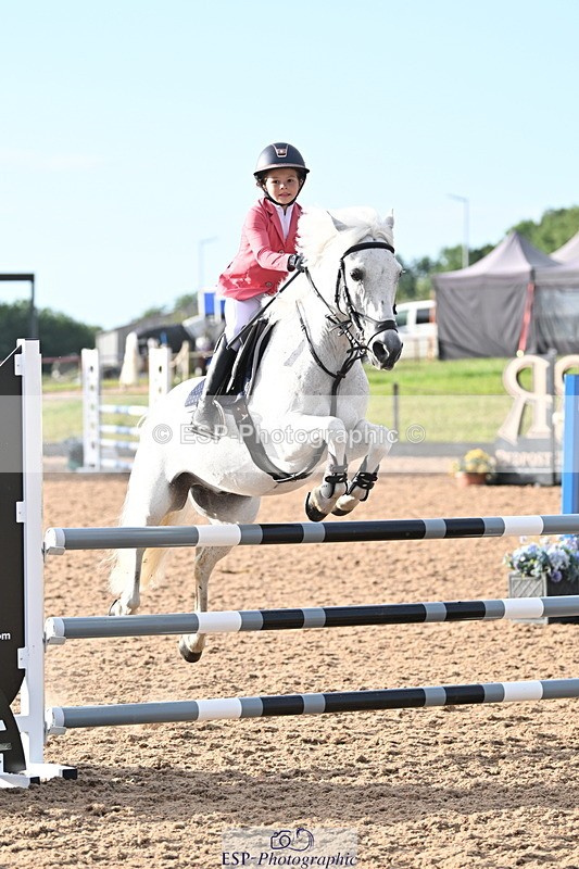 240628A-192957-01917 - Cls 7 Graham Heath 128cm + 138cm