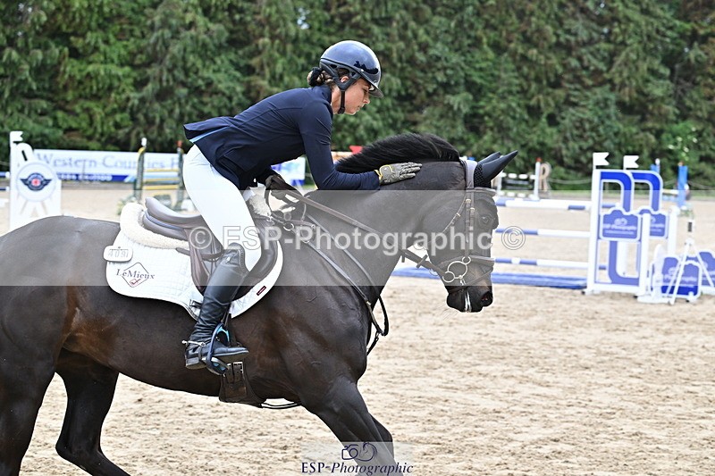 250524A-131238-11317 - D-409-Kirsty.Chabert-HERALDIKS.GIRL.OPPOSITION