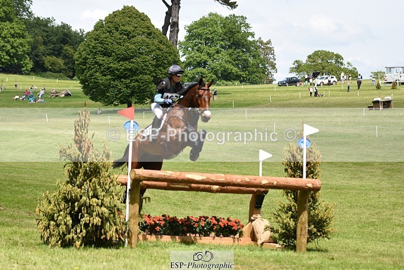 230528-134318-17587 - 462-WOODLANDS_BE_DARING-Sasha_Hargreaves-XC