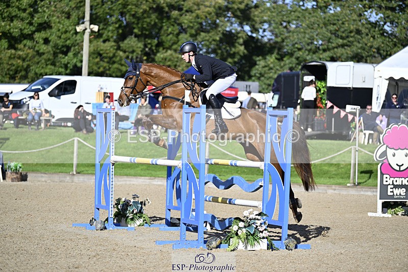 241026-114712-12592 - 017-Louis.Pern-CLASSICTOP.MISS.VIVIENNE