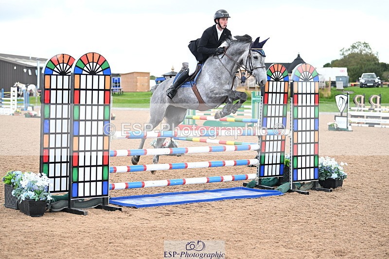 240912A-105014-00419 - Cls 2 Snr Newcomers