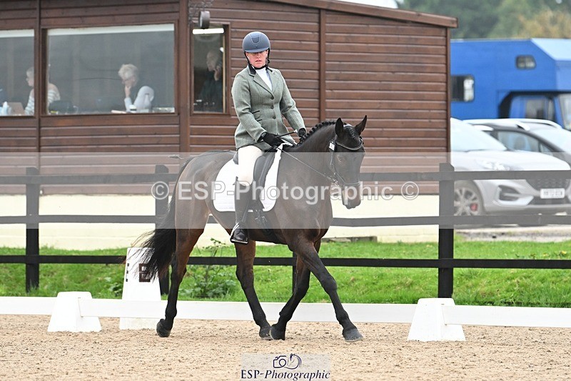 241103-113114-00530 - Intro 3 - 10.50 to 11.44