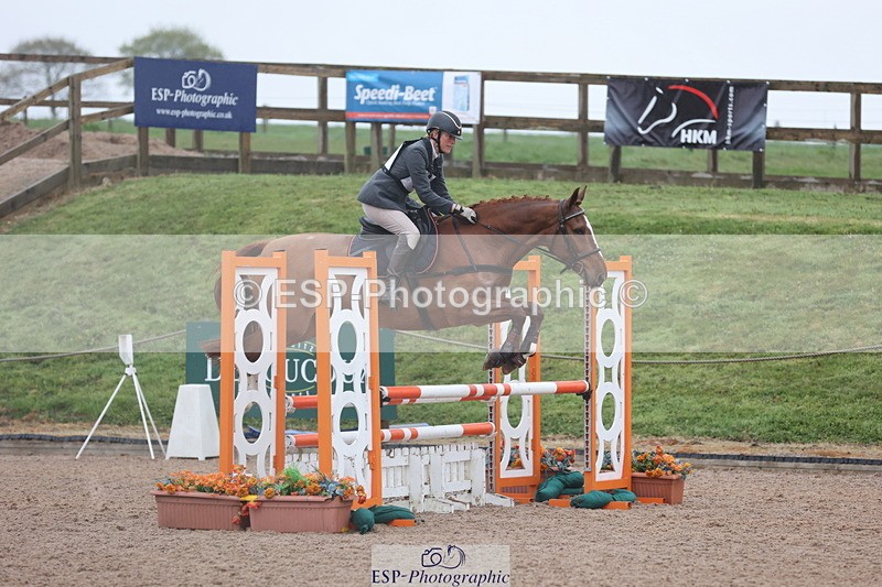 250418-095438-00556 - 053-Jancis.Weal-ESCAPE.THE.OPPOSITION