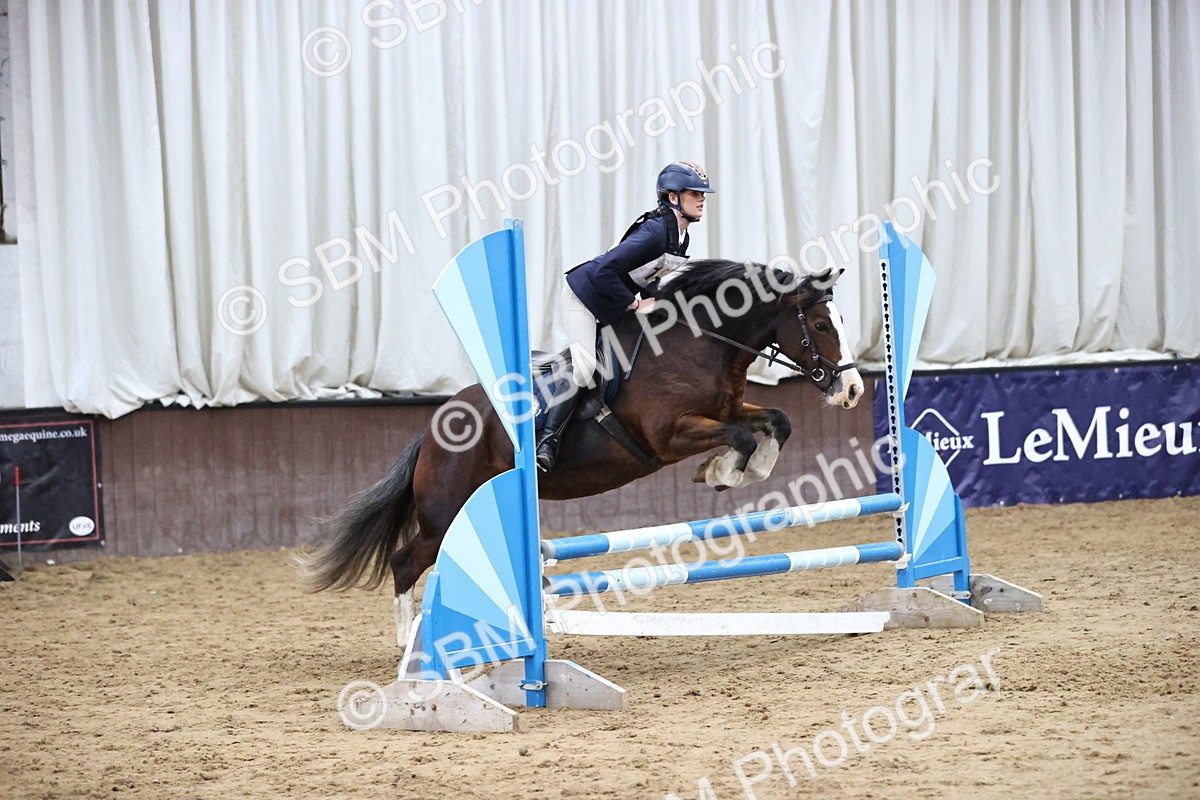 SBM_001667 - Class 5 - Henlow Veterinary Hospital 70cm