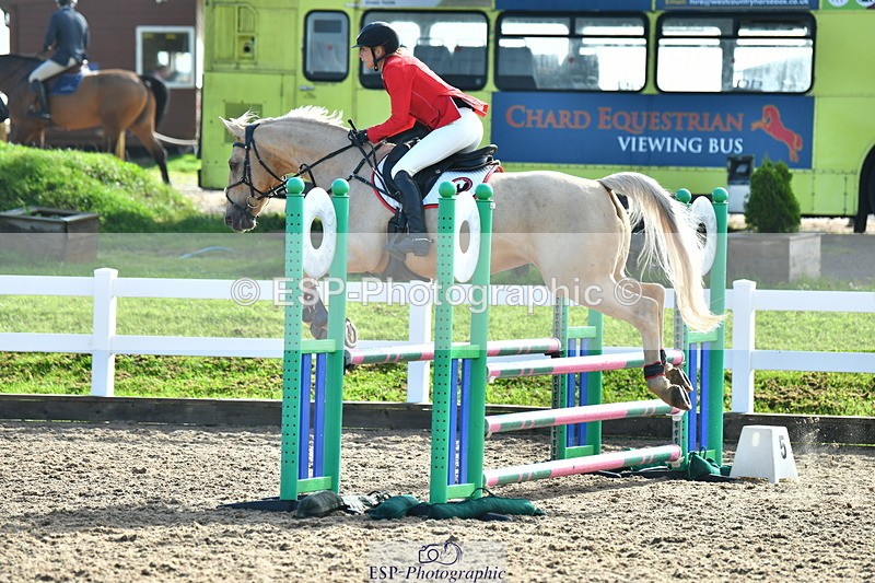 230812A-093931-07688 - Cls 25 A&B Brit nov & 90 Open