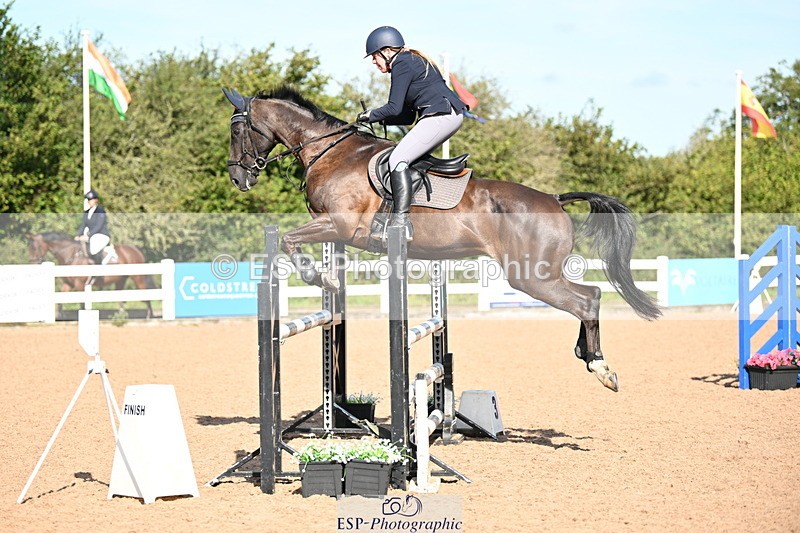 240914A-102812-06387 - Cls 21-S Snr Discovery and 1m Open