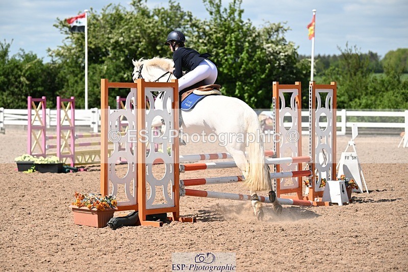 250504-120205-03065 - Cls 17+18 Club and Schools 80cm