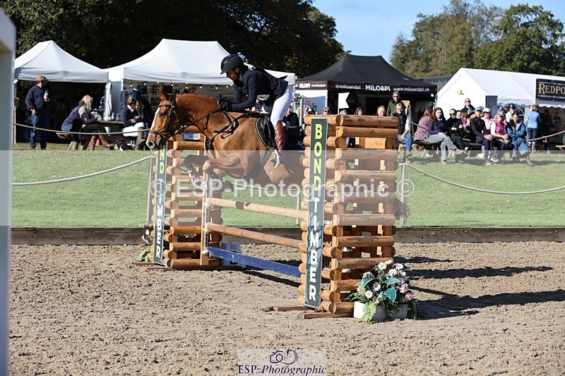 241027-113529-16871 - 405-Lucy.Strong-ON.PLANET.MARS