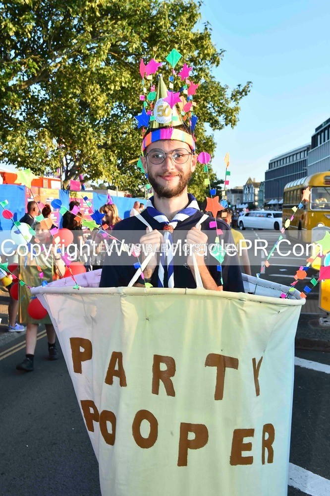 SH4_3575 - Carnival Procession.