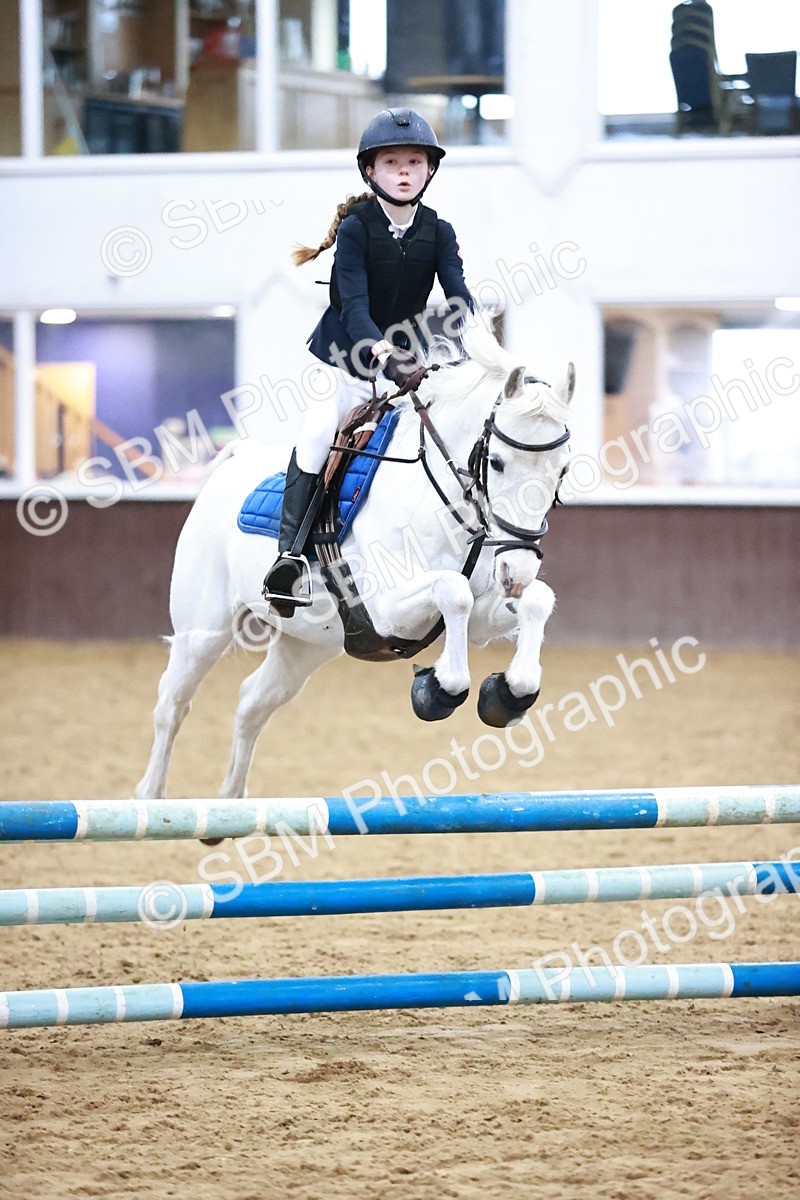 SBM_000155 - Class 1 - Pony Intro 70cm