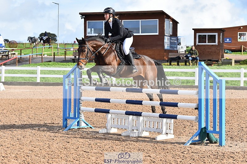 231029A-122356-03288 - Pony Foxhunter & 1.10m Open