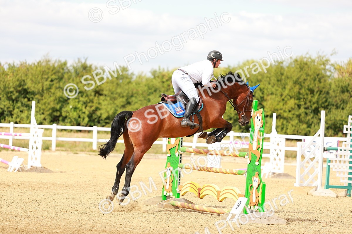 SBM_007043 - Class 4 - Senior British Newcomers - 1.10m