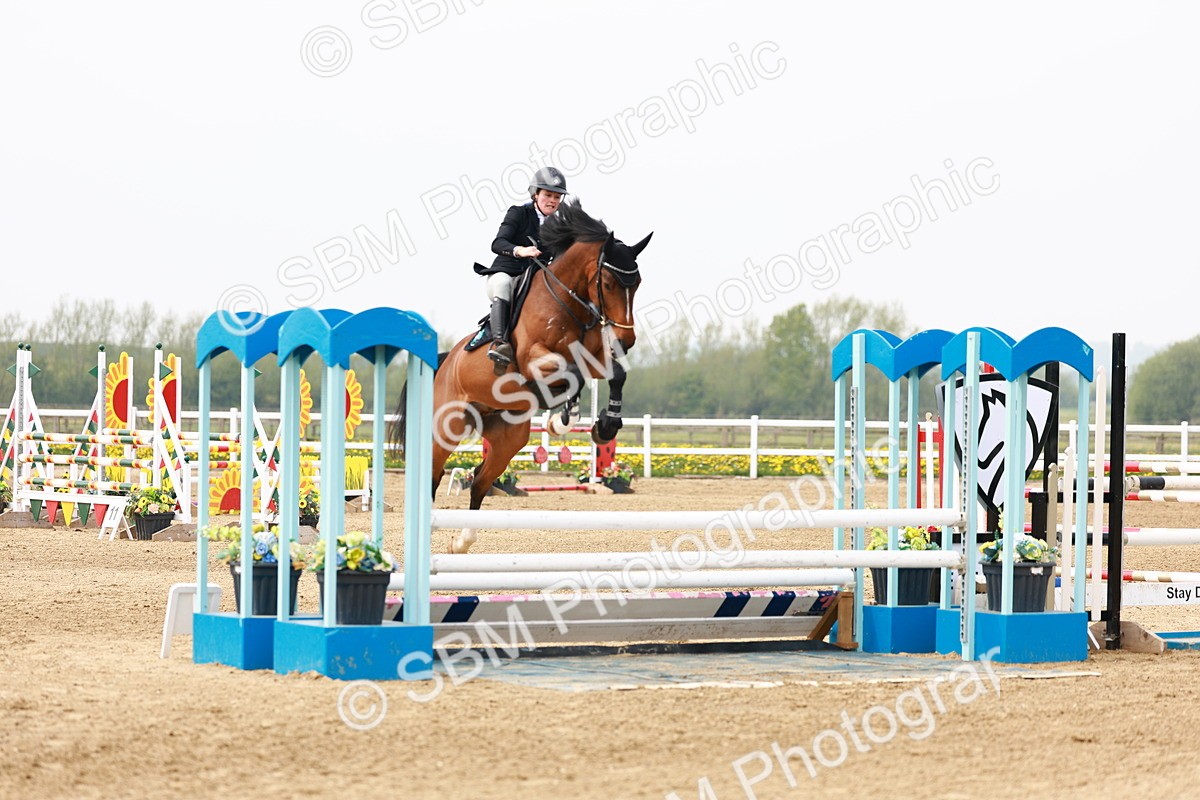  - Class 18 - Senior Newcomers - 1.10m