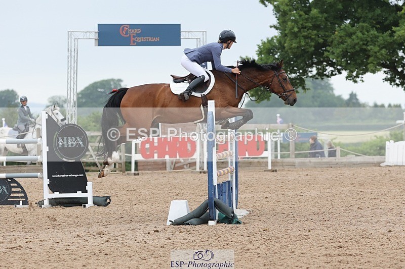 250524-125400-04833 - Cls 15 Snr Fox 1st Rnd