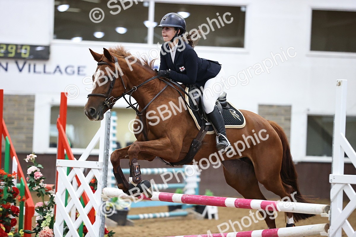 SBM_002811 - Class 6 - Pony Newcomers 1.00m Open