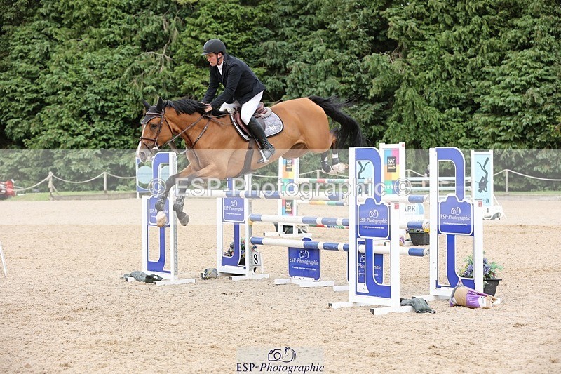 240711-160103-29240 - Cls 124 Foxhunter