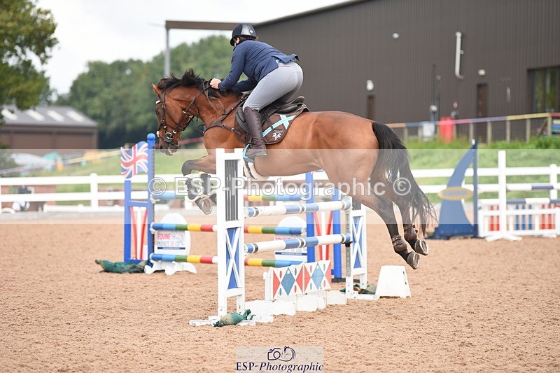 230902A-122146-01001 - Cls 9 1.10m Amateur Quali