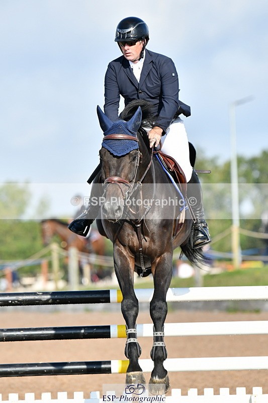 240915A-094755-08842 - Cls 25 Snr 1.20m Open