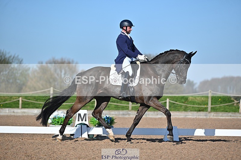 250406-093557-11927 - 023-Davy Harvey-Diamond Blue