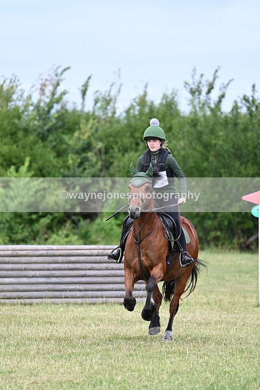 WJ7_5184 - 60cm XC Time 10:17 to 10:49