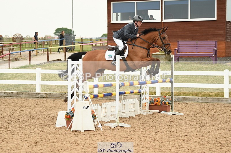 230610A-132506-03469 - Cls 24B 1.10m Amateur Qualifier