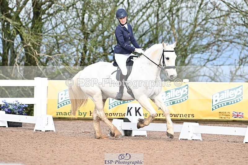 240218A-092639-04754 - 112-Sarah.Browne-Domino.star