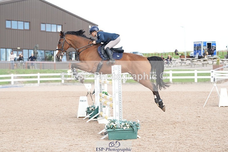 251005-151534-04088 - Cls 29 1.15m Members Cup