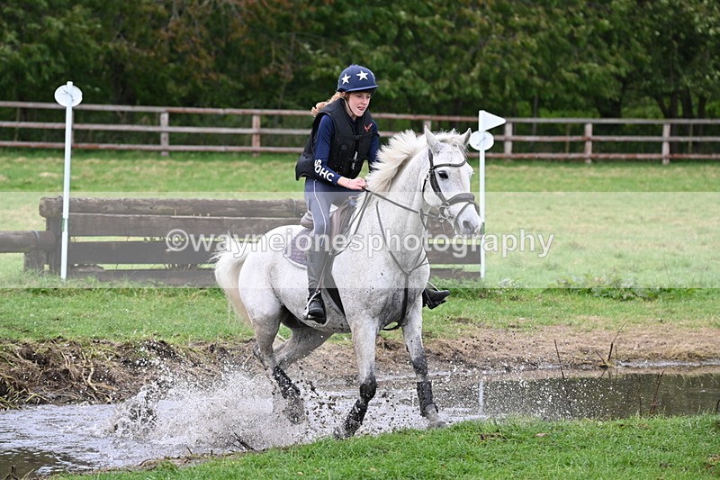 WJ6_4520 - Time at Photographer 11:57 to 12:14