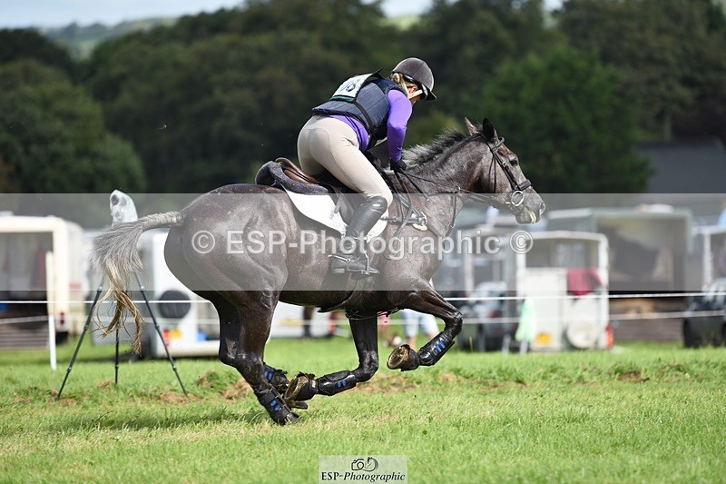 230820X-105918-1106 - BE90 XC 09.40 to Rider 151 at 11.44