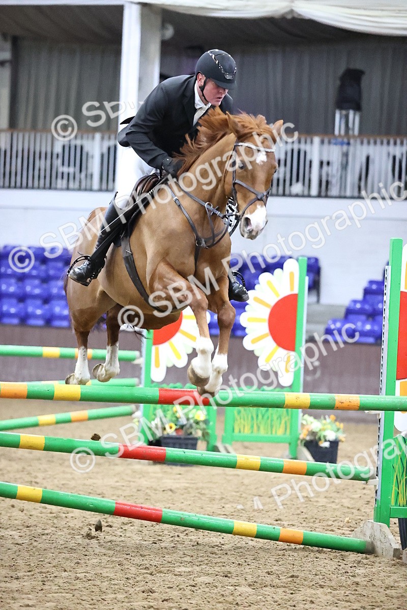 SBM_2101 - Class 8 - Nupafeed Supplements Senior Discovery/ 1m Open