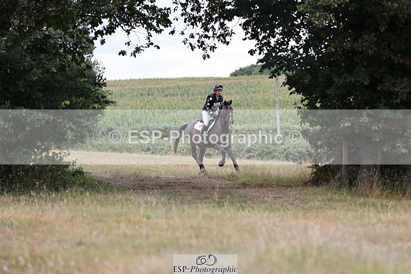 250802A-153751-06793 - F-284-Roxi.Foster-SKYES.ARCOS