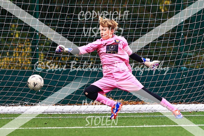 1DX30683 - 2025-10-12 FC Abbey Meads U14 Orange V Kingsdown Lions U14
