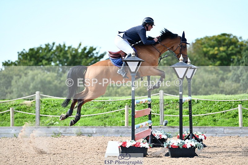 240914A-123653-07048 - Cls 15-S Snr Foxhunter