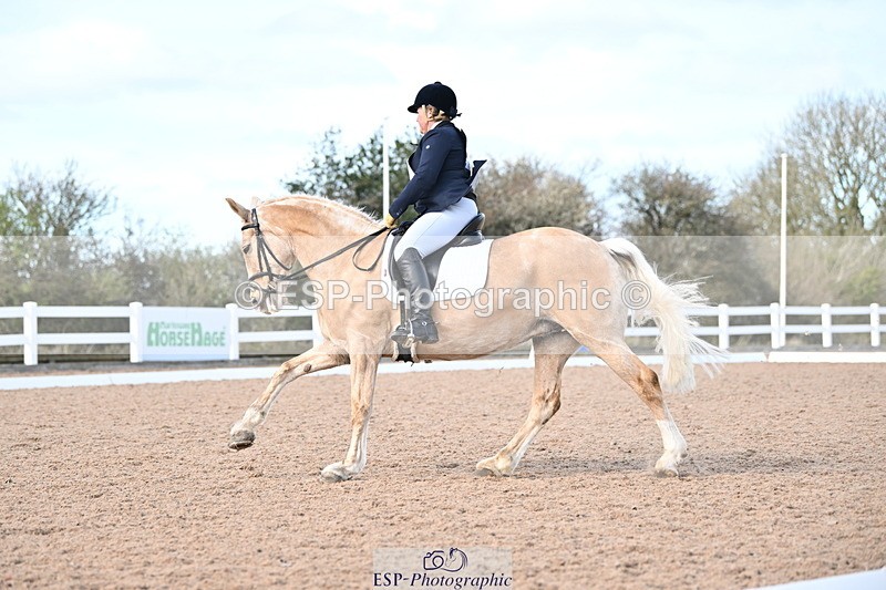 240324A-133832-03443 - Novice 28, 13.00 to 14.00