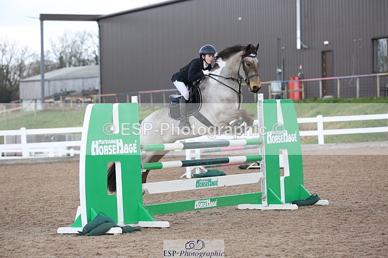 240211A-125210-02989 - Cls 9+10 Junior 1.15m, 1.20m and 1.25m