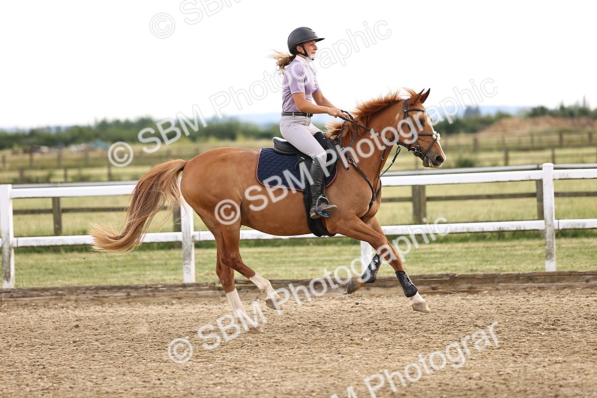 SBM_002359 - Class 18 - Ariat Senior British Novice- 90cm Open
