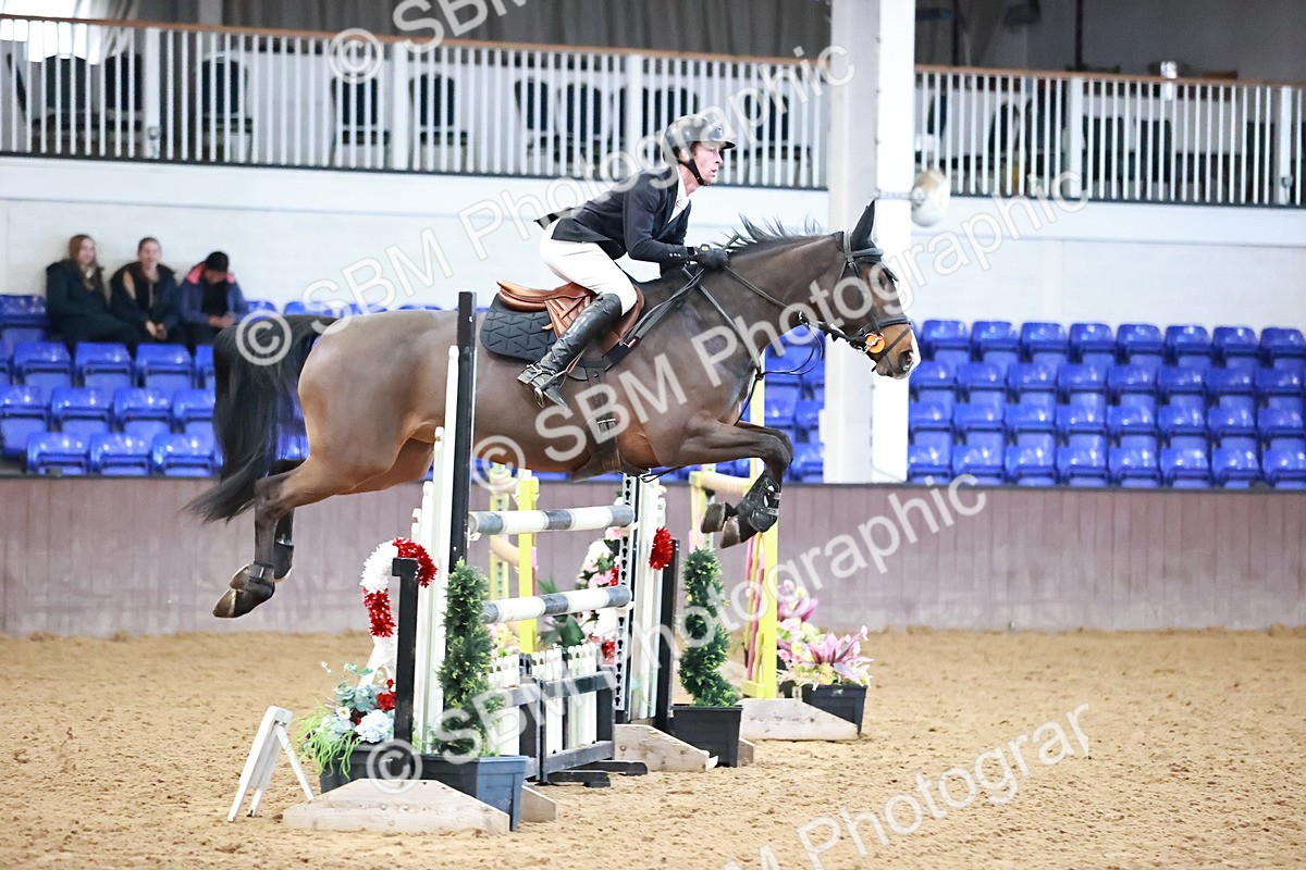 SBM_005237 - Class 24 - Senior Foxhunter 1.20m