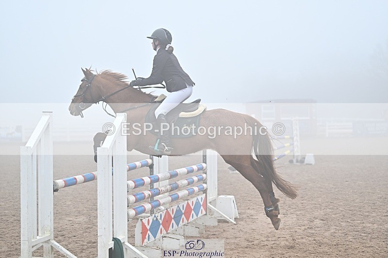 250208-121809-00507 - Cls 9 Pony Newcomers and 1m