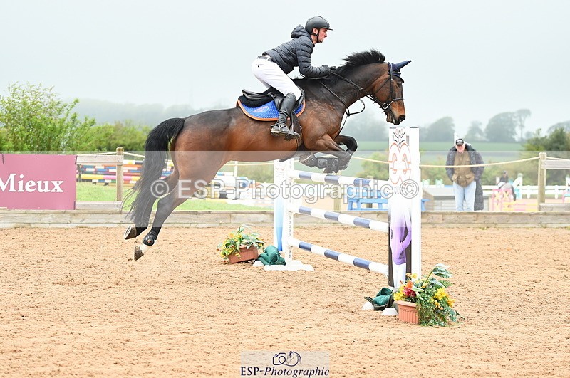 230505A-110914-03599 - Cls 21 Snr 1.20m Open