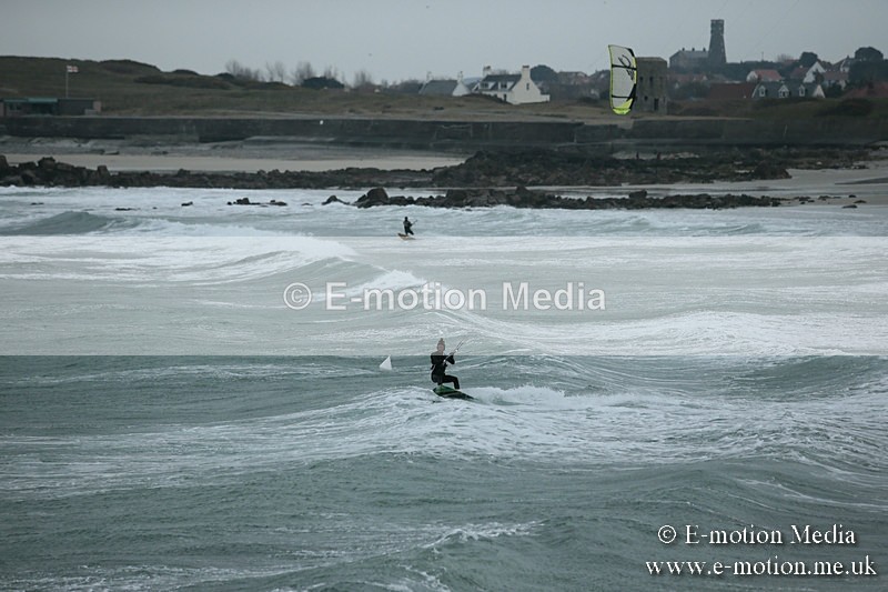 KS 030413-12 - Kite Surfing