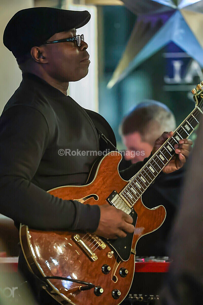 Derek Nash Dec 2025-83 - Derek Nash and Jonny Henderson Trio