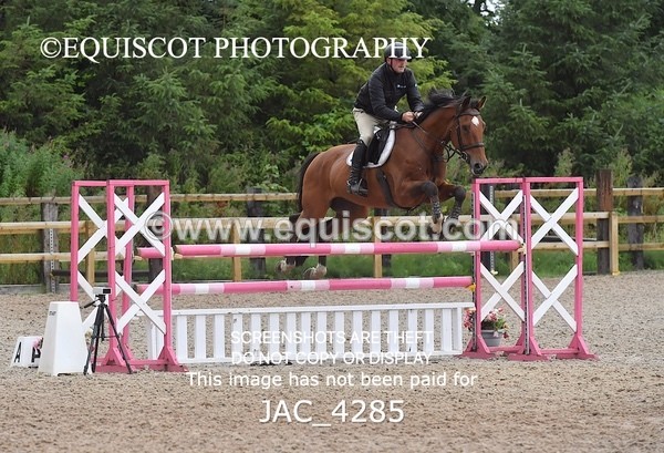 JAC_4285 - CLASS 7 Senior Foxhunter/ 1.20m Open