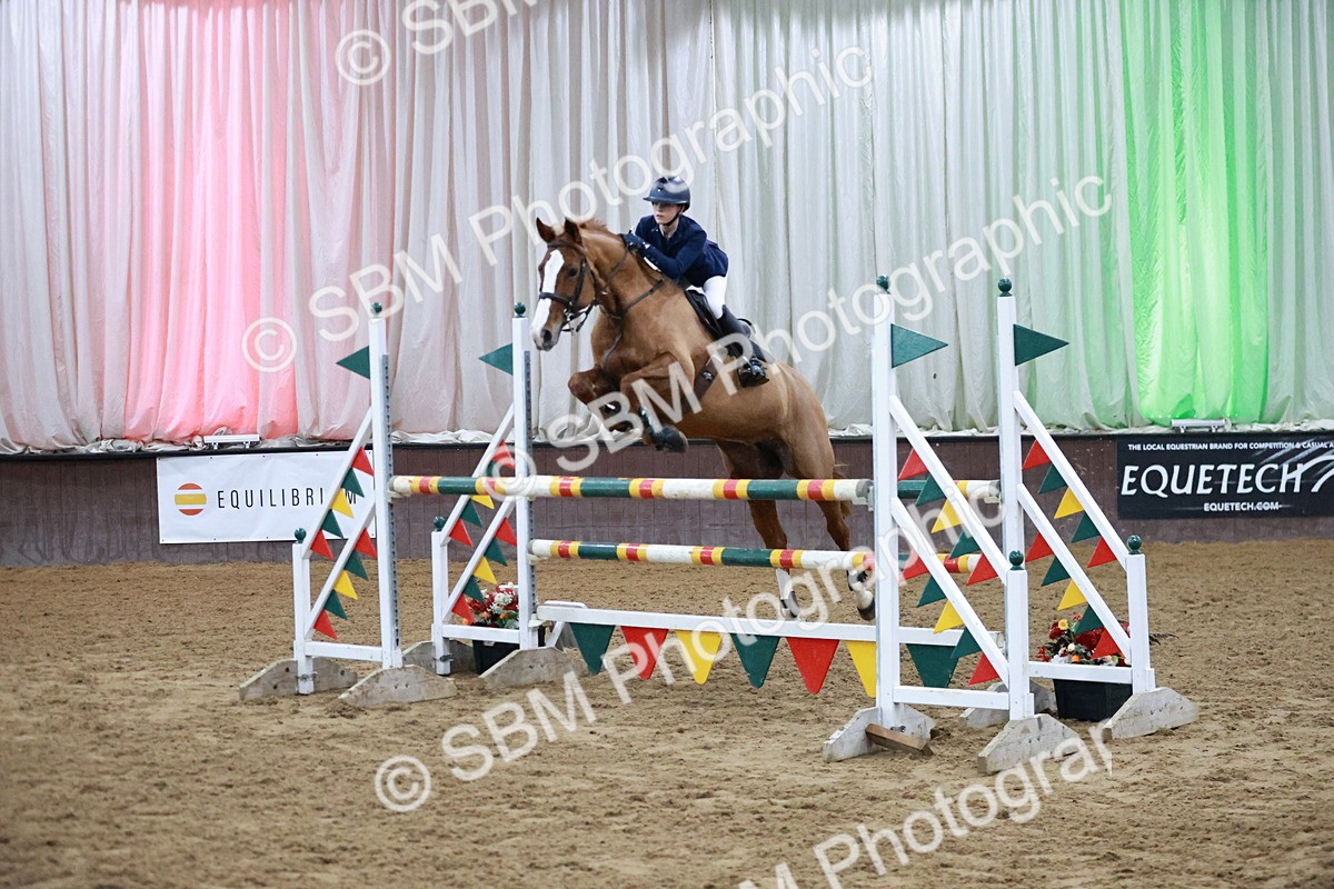 SBM_001334 - Class 5 - Senior Foxhunter 1.20m