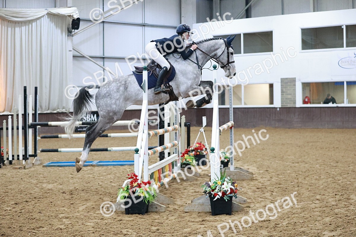 SBM_001202 - Class 4 - Senior Newcomers - 1.10m